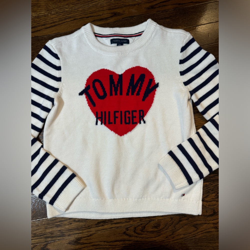 Girls Tommy Hilfiger size 12/14 large sweater